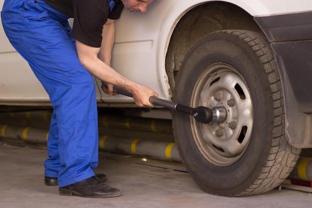 Best Mobile Tire Installation Service in Orlando for Cars &...