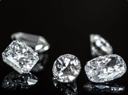 Compare The Diamond