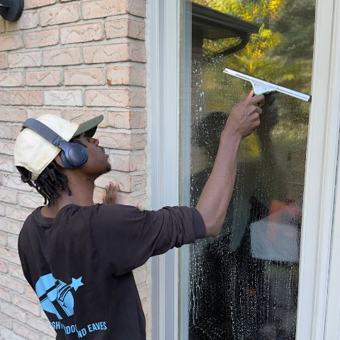 Manual Window Cleaning Toronto